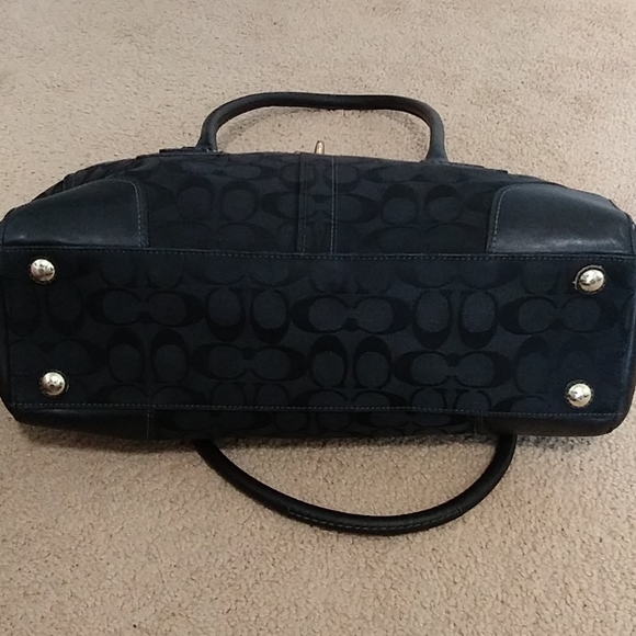 Coach Black Jacquard Monogram Hampton Bag - Picture 6 of 13